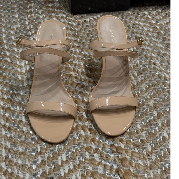 Stuart Weitzman - Crystal Buckle 95 Patent Leather Sandals in Taupe - US W 8.5 - Picture 5 of 13